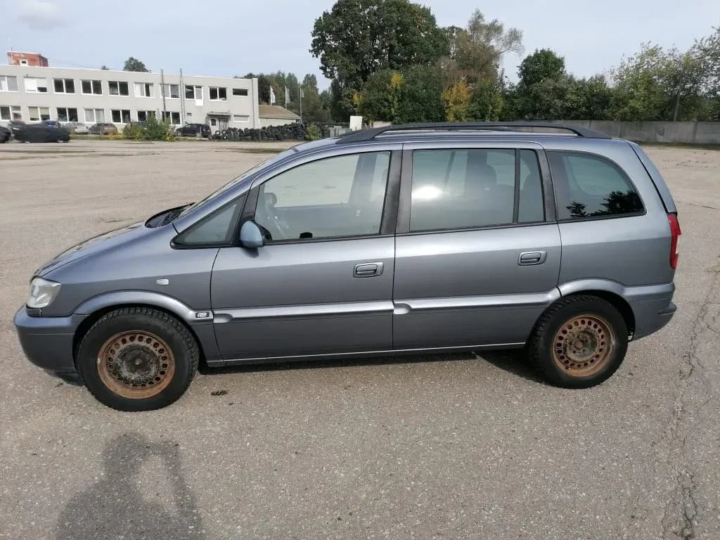 Del af bil OPEL ZAFIRA 2004 - foto 6