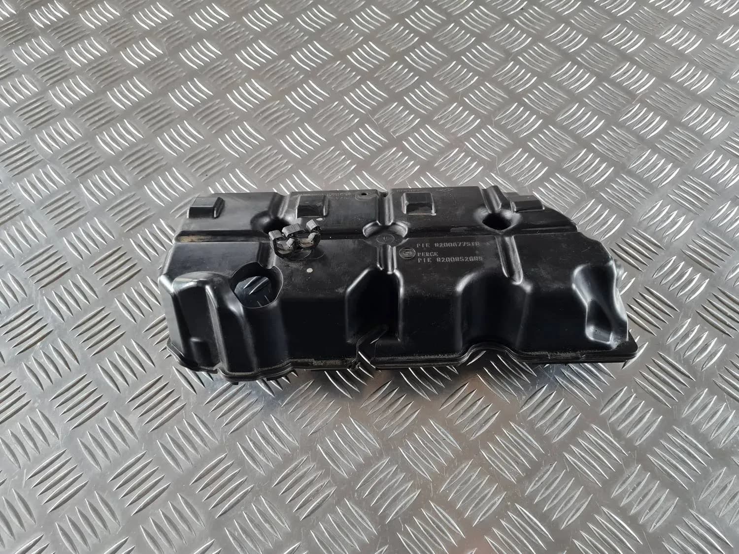 Hoveddæksel (ventil) RENAULT SCENIC III 2011 - foto 1