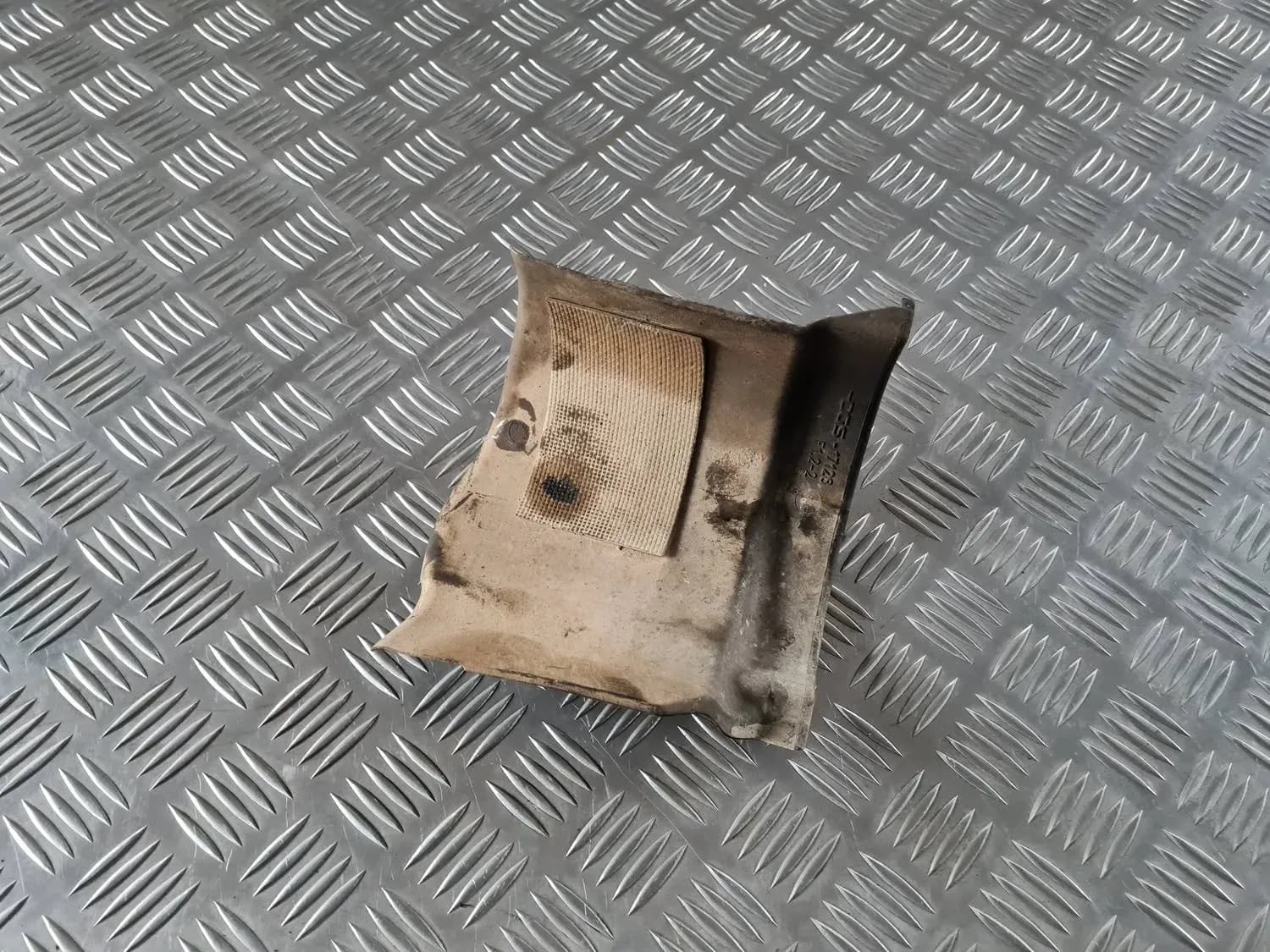 Halv akselbeskyttelse AUDI A6 2008 - foto 1