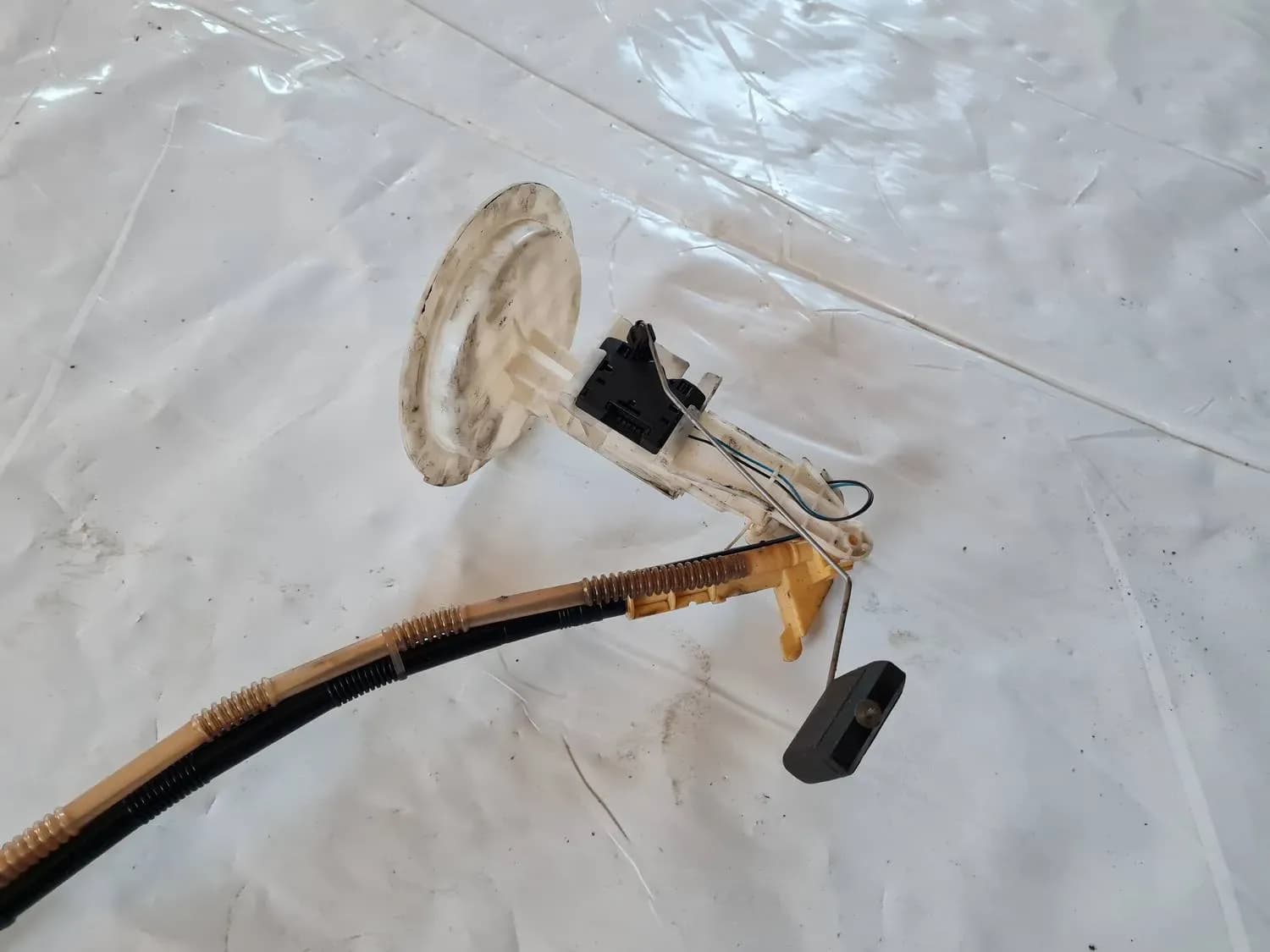 Ekstra brændstofpumpe AUDI A6 2008 - foto 4
