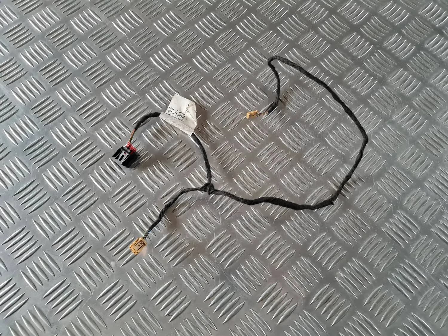 Ledninger til styring af indvendig varme AUDI A6 2008