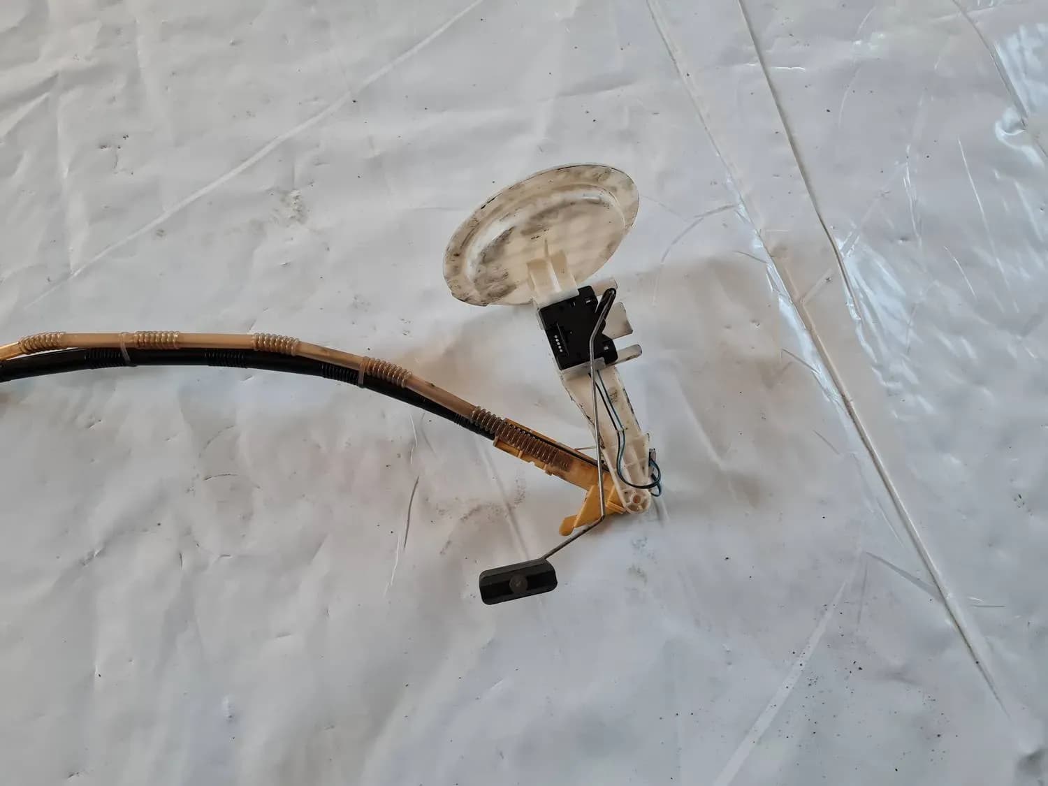 Ekstra brændstofpumpe AUDI A6 2008 - foto 2