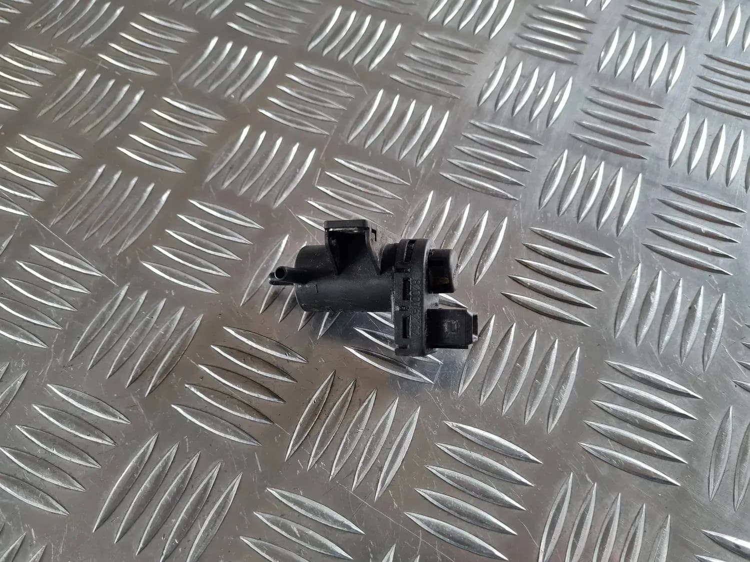 Magnetisk vakuumventil RENAULT SCENIC III 2011 - foto 3