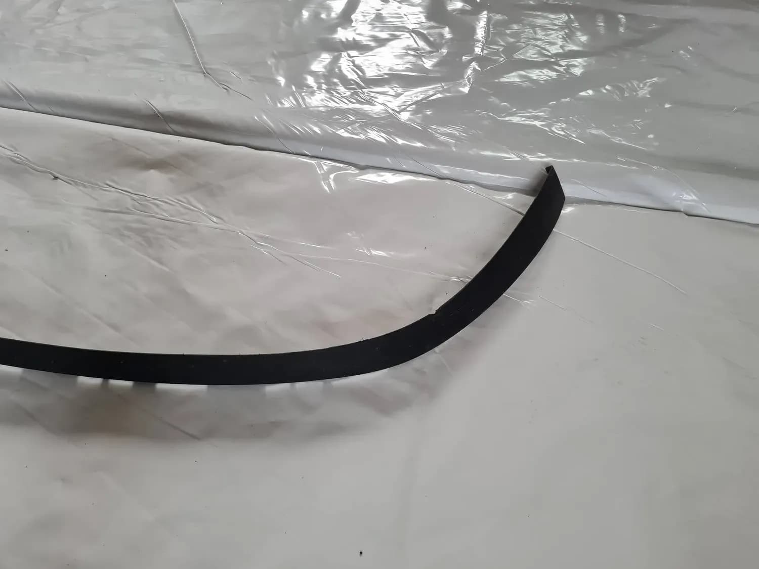 Spoiler kofanger foran RENAULT SCENIC III 2011 - foto 5