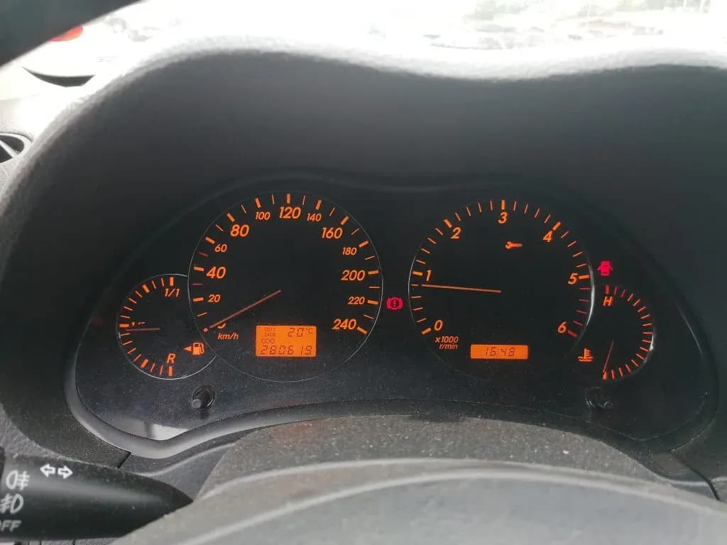 Billede af den afmonterede bil 2