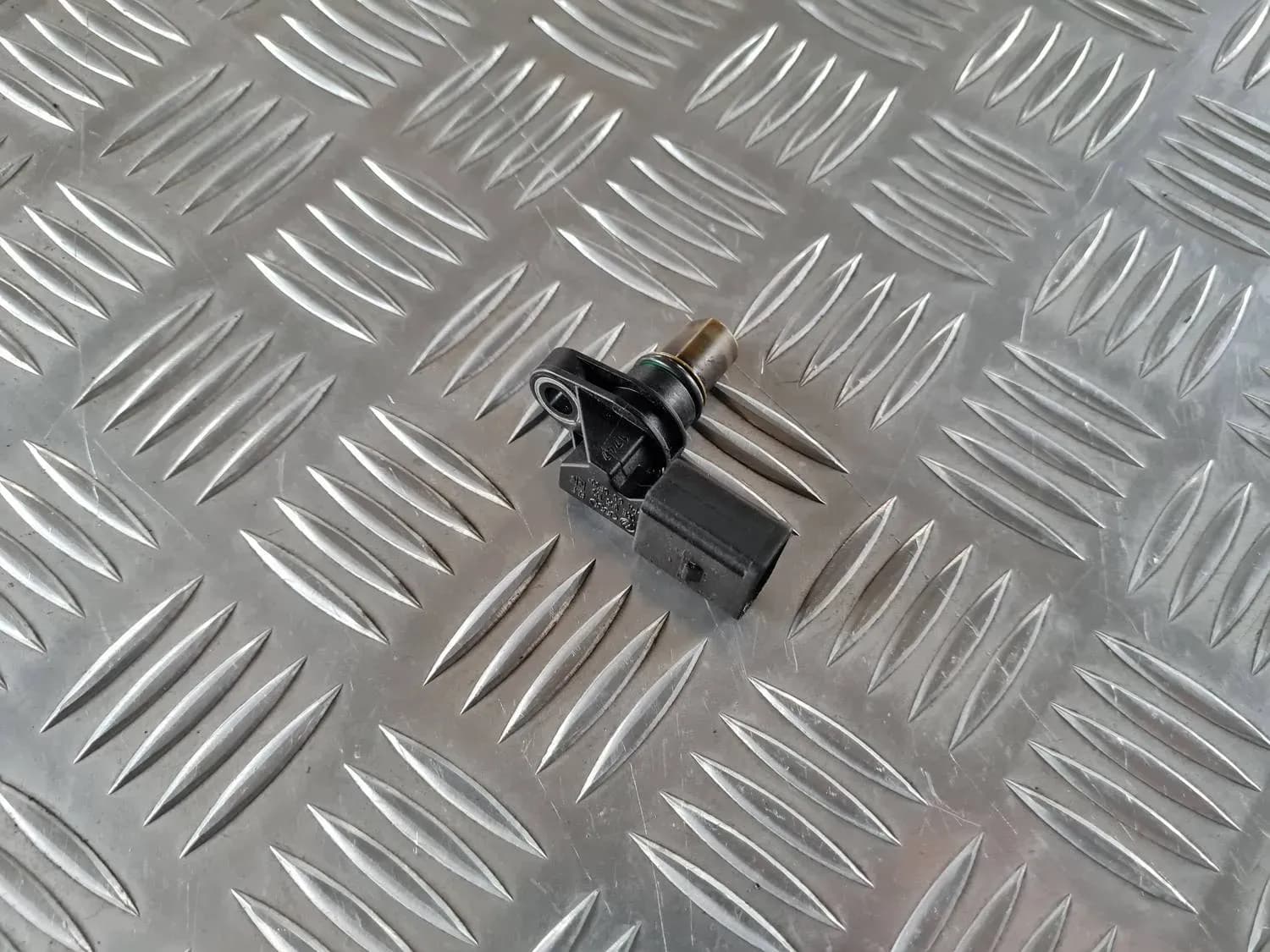 Sensor til knastaksel AUDI A6 2008 - foto 1