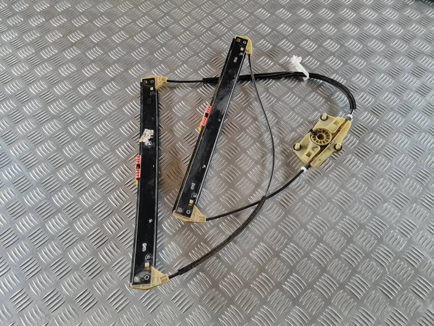 Vinduesregulator forrest til venstre AUDI A6 2008 - foto 1