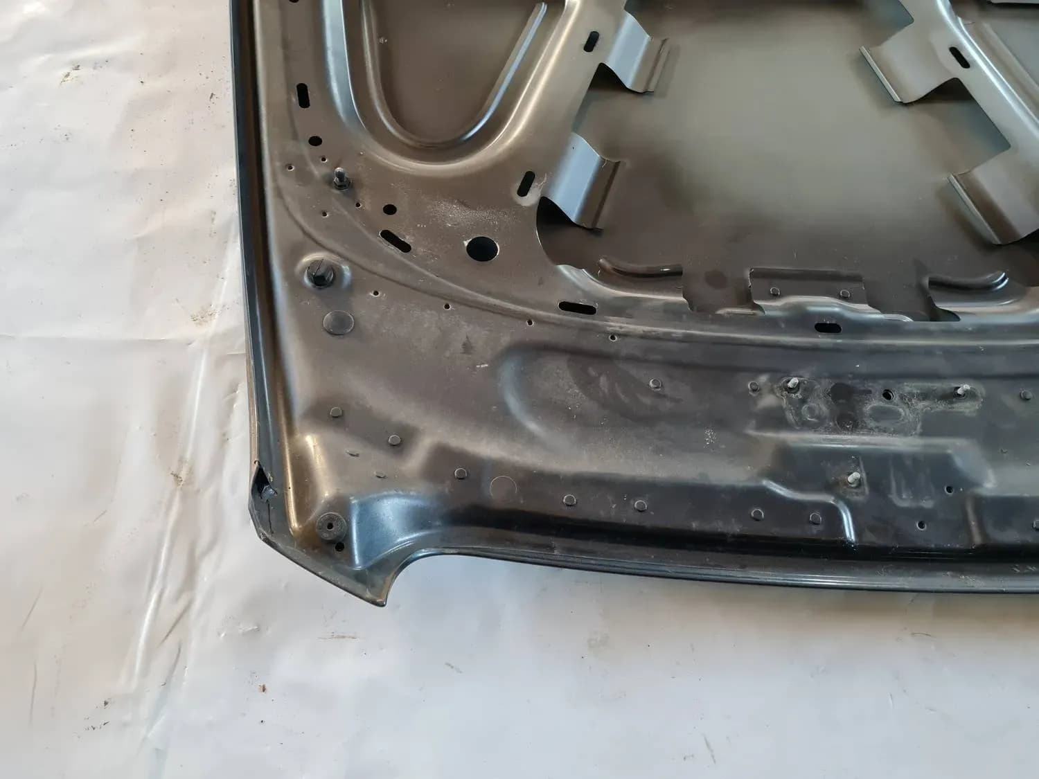 Motorhjelm AUDI A6 2008 - foto 5
