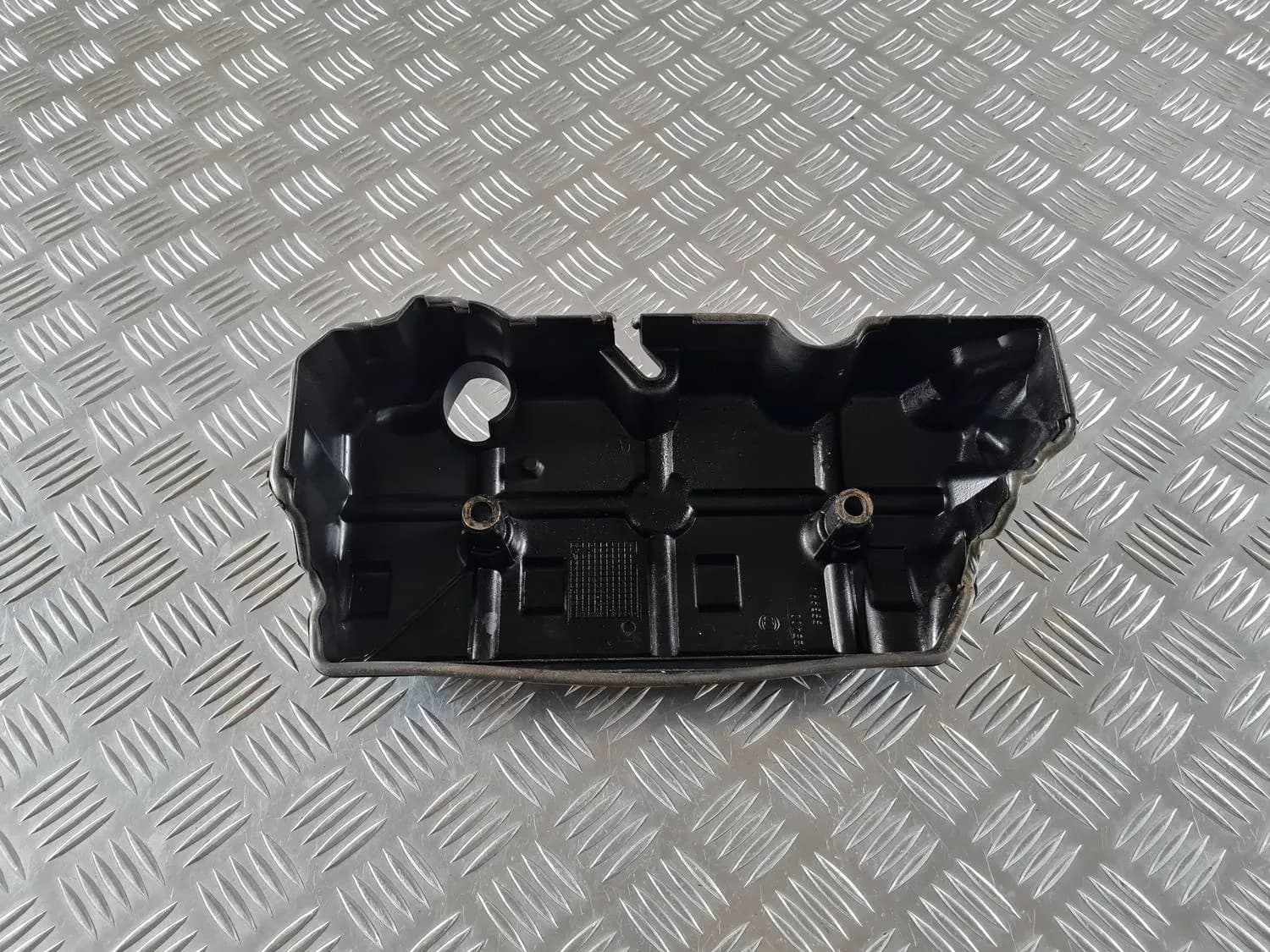 Hoveddæksel (ventil) RENAULT SCENIC III 2011 - foto 3