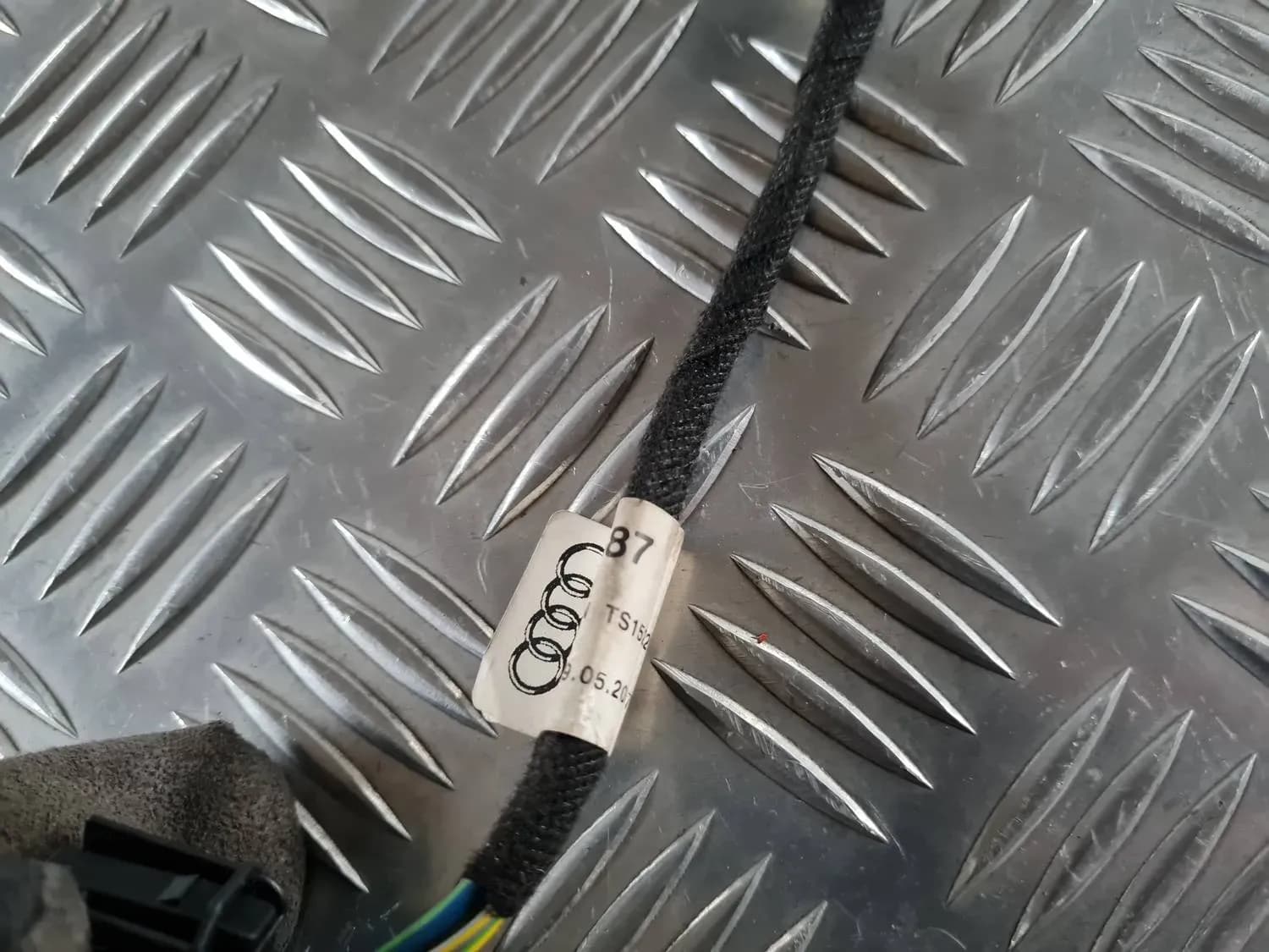 Ledning til elrudemotor AUDI A6 2008 - foto 6