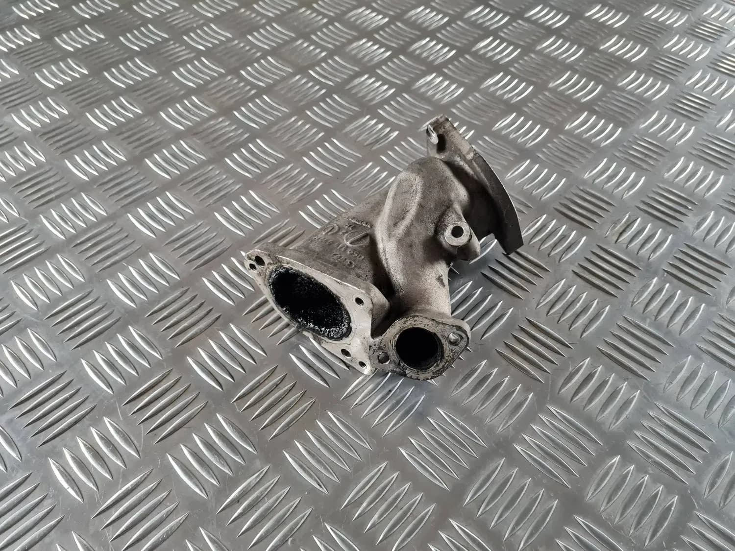 Rør til indsugningsmanifold AUDI A6 2008