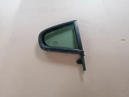 Hjørneglas i højre dør VOLVO S60 2004